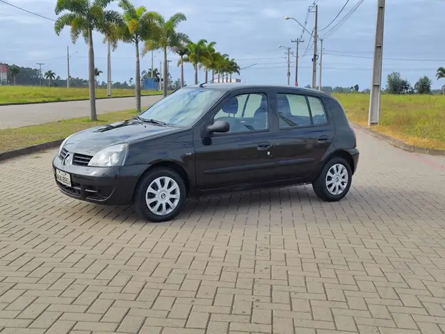 Carro Renault Clio 2012 1.0 16V (flex) 4p