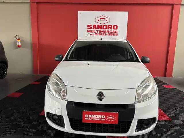 Carro Renault Sandero 2013 Authentique 1.0 16V (flex)