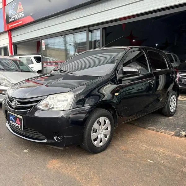 Toyota Etios X 1.3 (Flex)