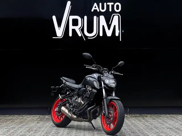 Carro Yamaha MT-07 2022 ABS