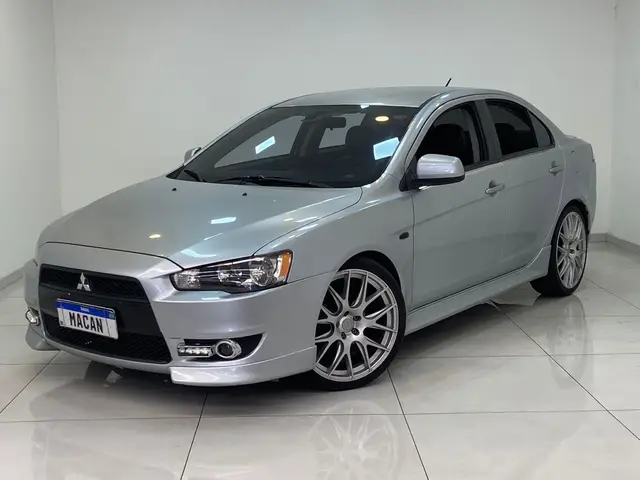 Carro Mitsubishi Lancer 2014 2.0 16V