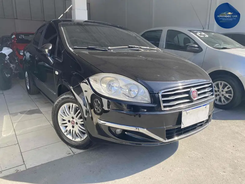 Fiat Linea Essence 1.8 16V Dualogic (Flex)