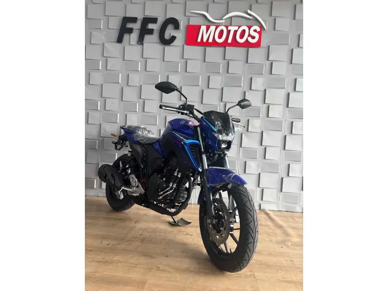 Yamaha Fazer FZ25 Connected