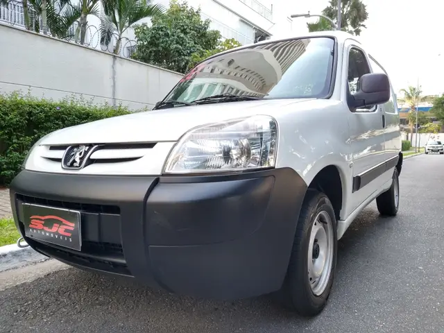 Carro Peugeot Partner 2022 Furgão 1.6 16V (Flex)