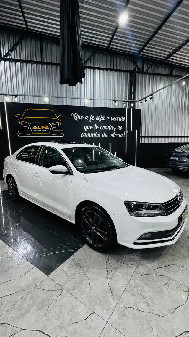 Carro Volkswagen Jetta 2015 2.0 TSI Highline DSG