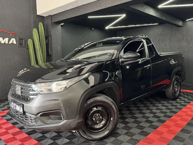 Carro Fiat Strada 2023 Endurance 1.4 Cabine Plus (Flex)