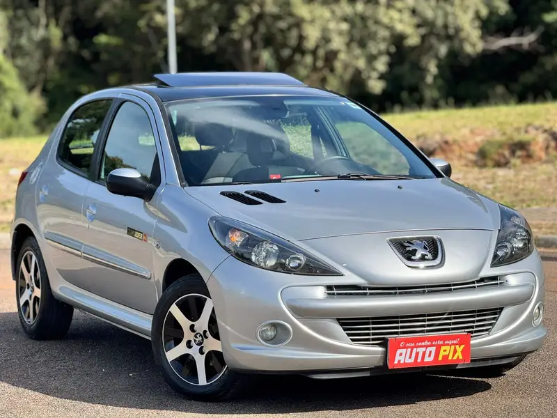 Peugeot 207 Hatch Quicksilver 1.6 (flex)