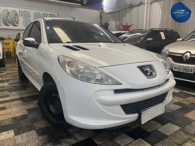 Carro Peugeot 207 2014 Hatch Active 1.4 (Flex)