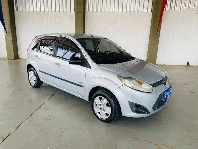 Carro Ford Fiesta Hatch 2013 SE Rocam 1.6 (Flex)