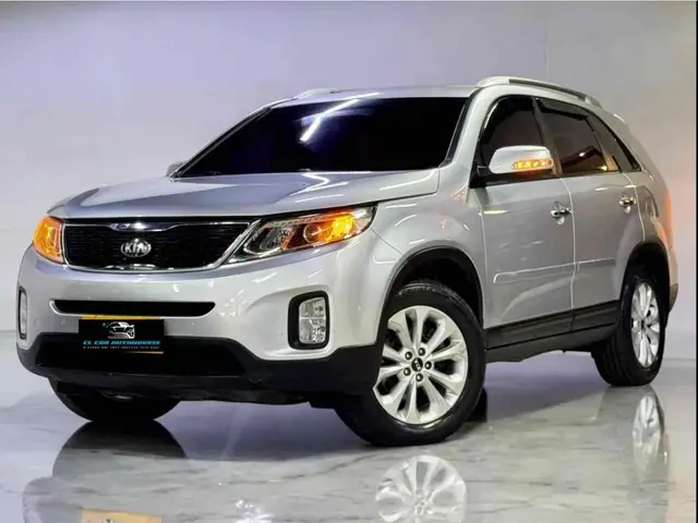 Carro Kia Sorento 2015 2.4 16V 4x2 (Aut)