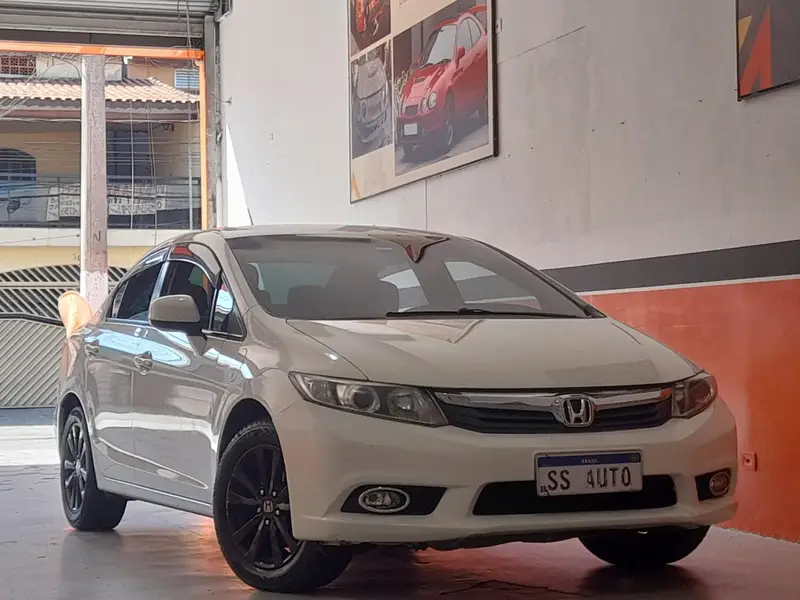 Honda Civic LXS 1.8 i-VTEC (Aut) (Flex)
