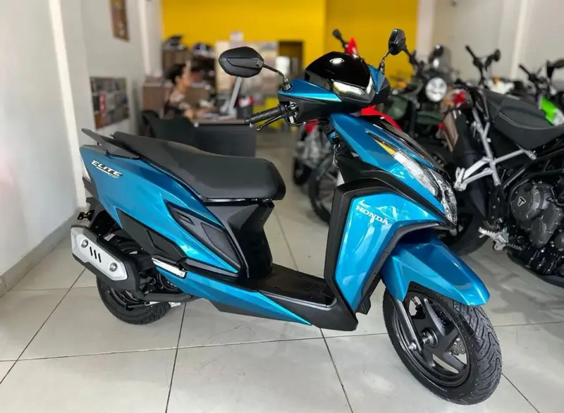 Honda Biz 125i ES
