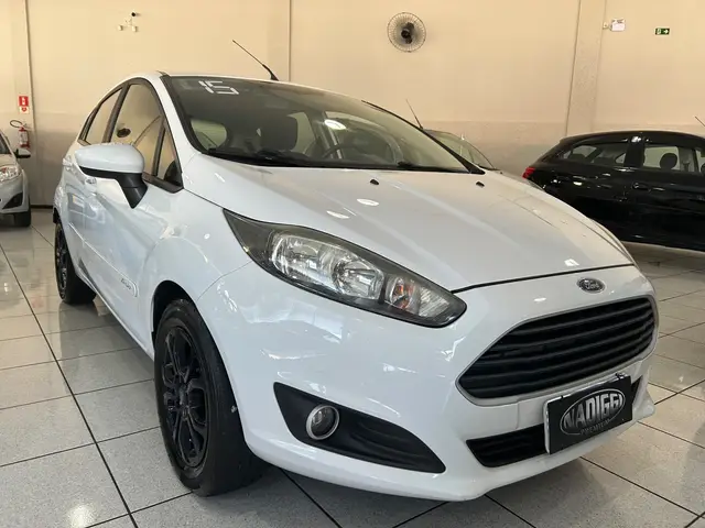 Carro Ford New Fiesta Hatch 2015 New Fiesta S 1.5 16V