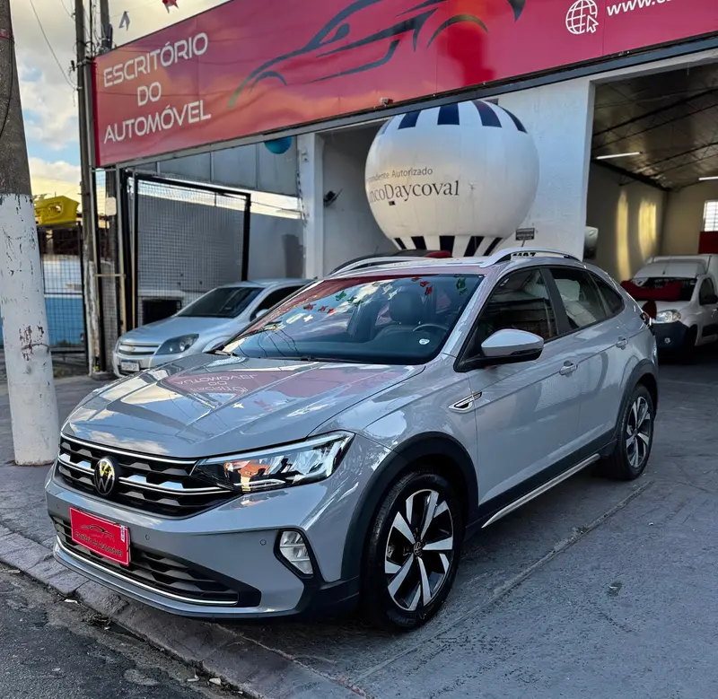 Volkswagen Nivus Highline 200 TSI