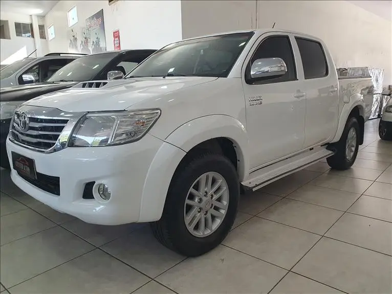 Toyota Hilux Cabine Dupla Hilux 3.0 TDI 4x4 CD SRV (Aut)