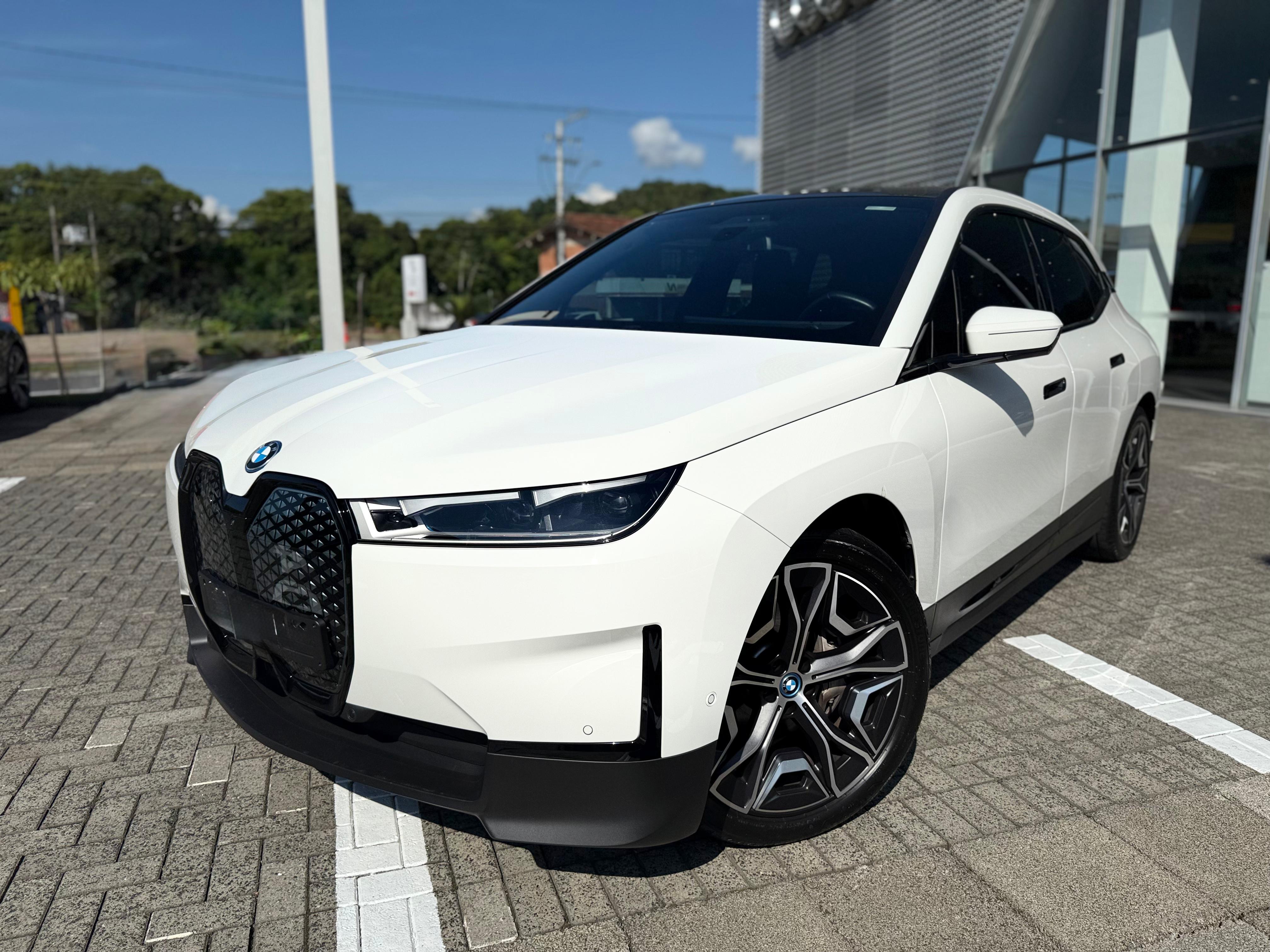 bmw xdrive40 (aut.) (eletrico)