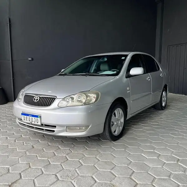 Toyota Corolla Sedan XLi 1.6 16V (aut)
