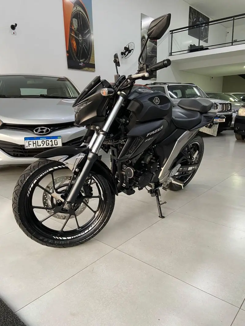Yamaha Fazer FZ25 Flex