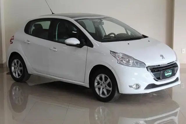 Carro Peugeot 208 2015 Active 1.5 8V (Flex)