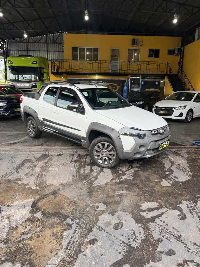 Carro Fiat Strada 2020 Adventure 1.8 16V (Flex) (Cabine Dupla)