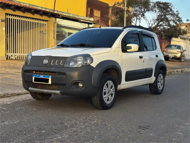 Carro Fiat Uno 2012 Way 1.0 8V (Flex) 4p