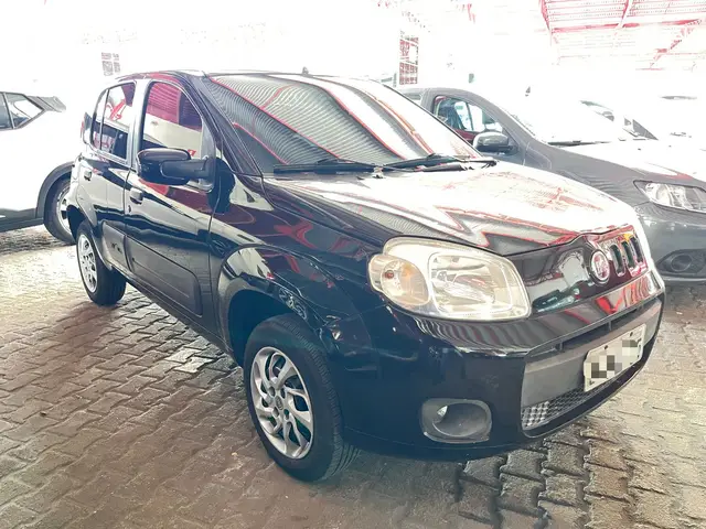 Carro Fiat Uno 2014 Vivace College 1.0 8V (Flex) 4p