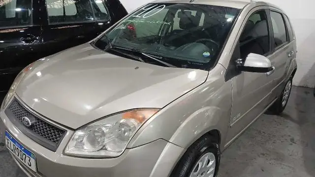 Carro Ford Fiesta Hatch 2010 1.6 (Flex)