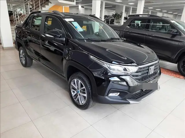 Carro Fiat Strada 2025 Volcano 1.3 Flex 8V CD Aut.