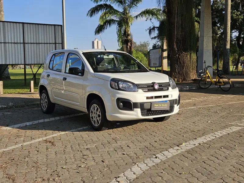 Fiat Uno Attractive 1.0