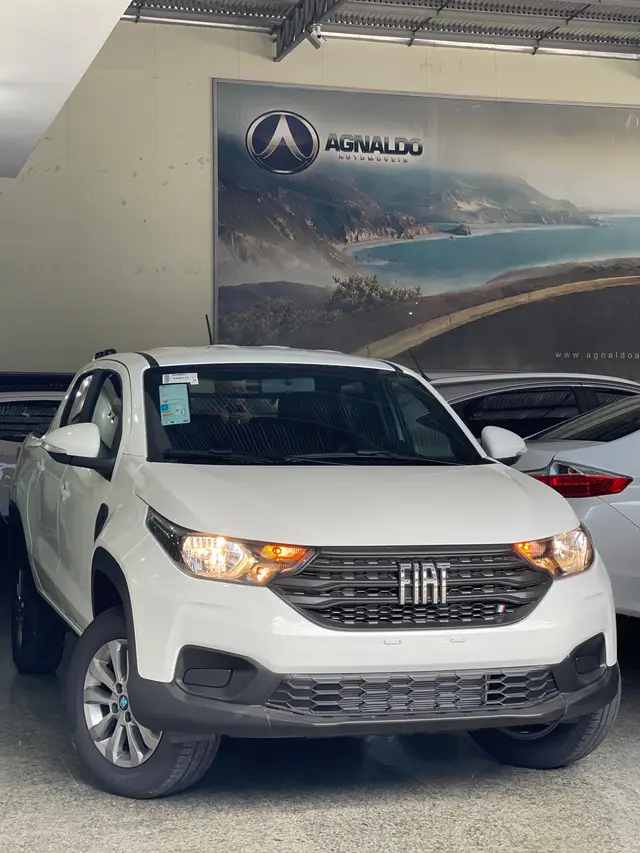 Carro Fiat Strada 2025 Freedom 1.3 Flex 8V CD