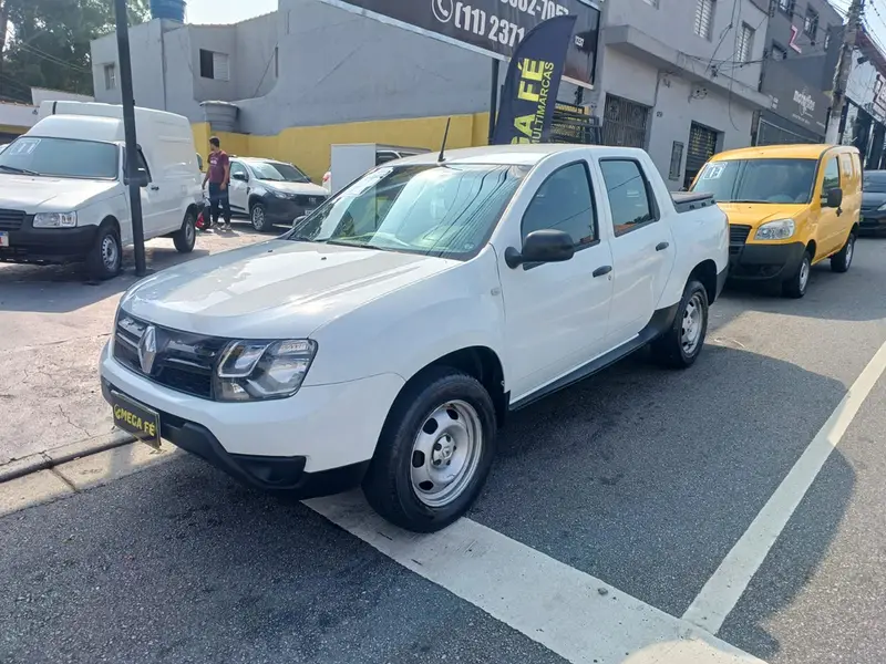 Renault Duster Oroch 1.6 16V SCe Express (Flex)