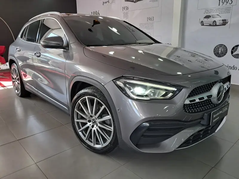 Mercedes-Benz GLA 200 AMG Line 1.3 Turbo (Aut)