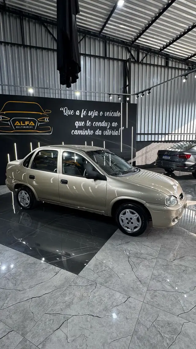 Carro Chevrolet Classic 2007 Corsa Sedan  Life 1.0 (Flex)