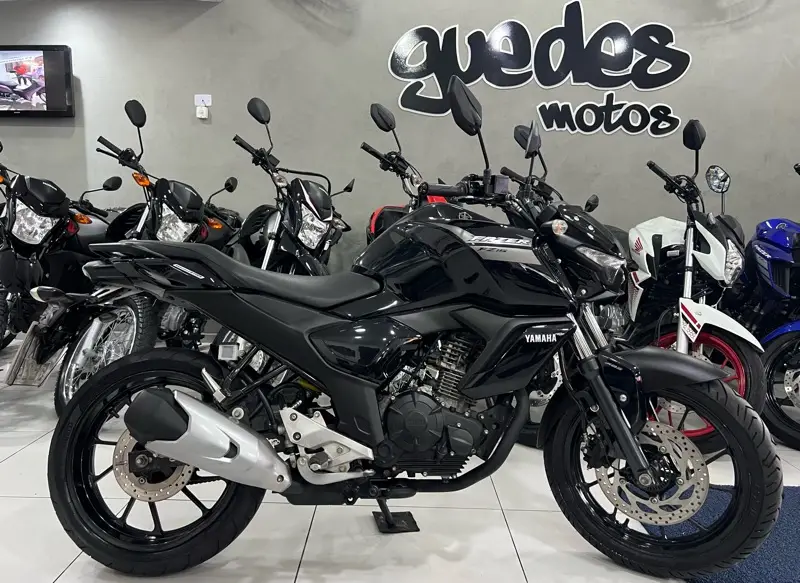 Yamaha Fazer FZ15 ABS