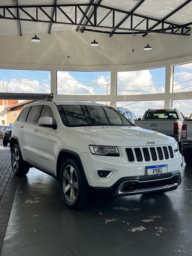 Carro Jeep Grand Cherokee 2015 3.0 V6 CRD Limited 4WD