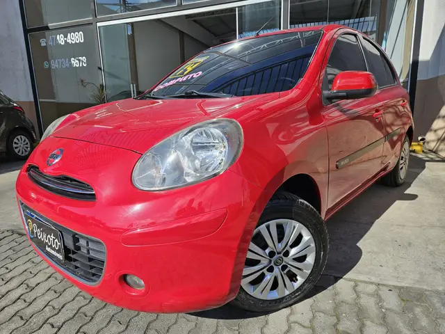 Carro Nissan March 2014 1.0 16V (Flex)