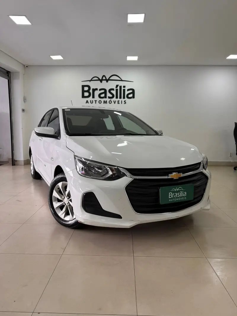 Chevrolet Onix Plus 1.0 LT (Flex)