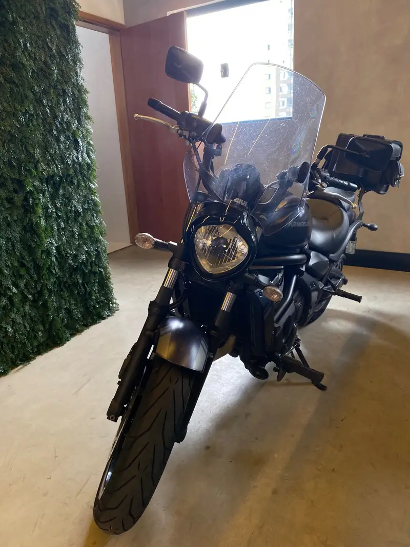 Kawasaki Vulcan S Café