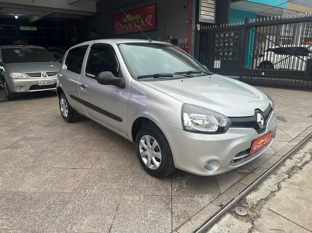 Carro Renault Clio 2014 Authentique 1.0 16V (Flex) 2p