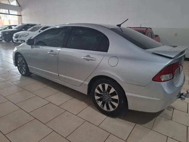 Carro Honda Civic 2011 New  LXL 1.8 i-VTEC (Couro) (Flex)