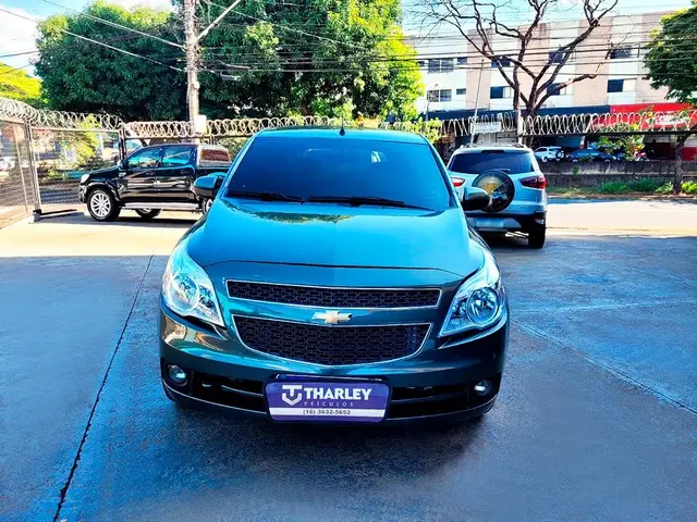 Carro Chevrolet Agile 2011 LTZ 1.4 8V (Flex)