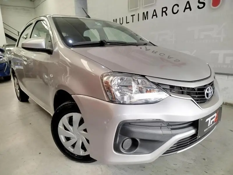 Toyota Etios X 1.3 (Flex)