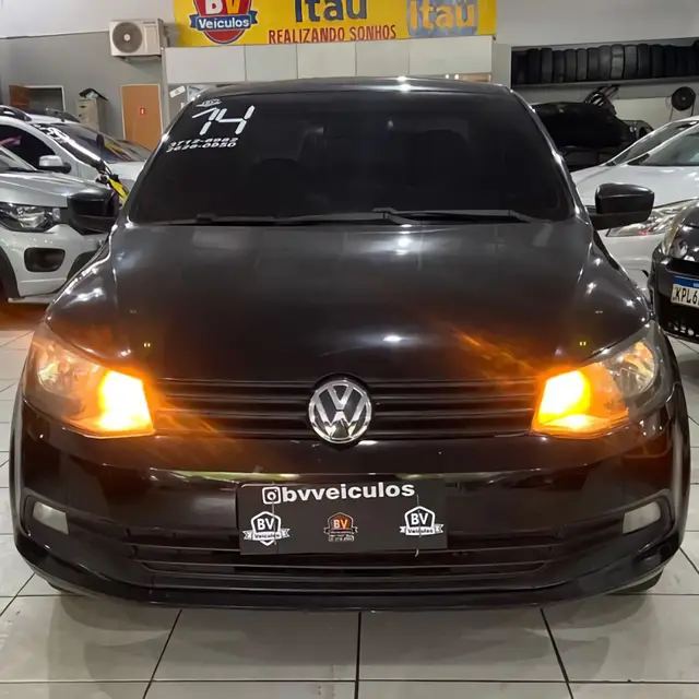 Carro Volkswagen Voyage 2014 1.0 TEC (Flex)