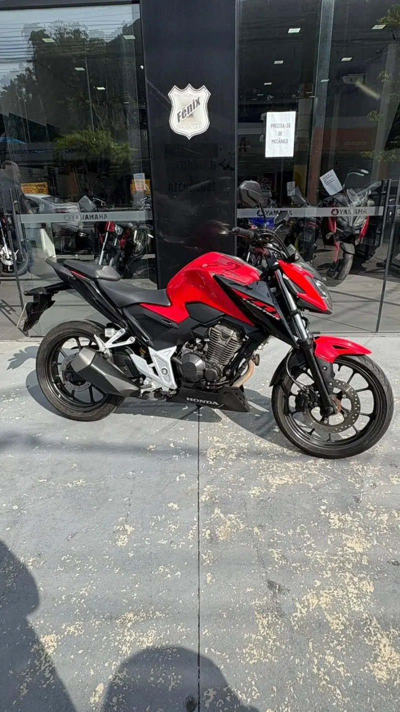 Honda CB 300F Twister (ABS)