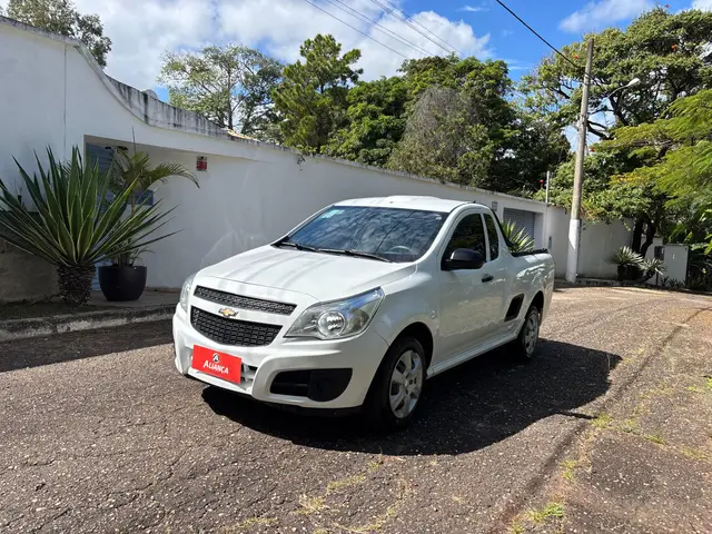 Carro Chevrolet Montana 2020 LS 1.4 (Flex)