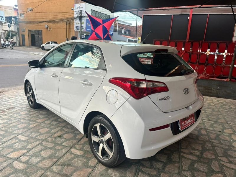 Hyundai HB20