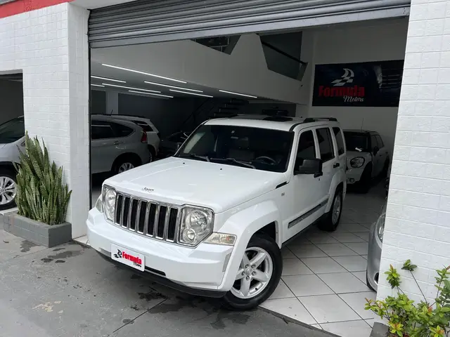 Carro Jeep Cherokee 2012 Limited 3.7 V6 4WD