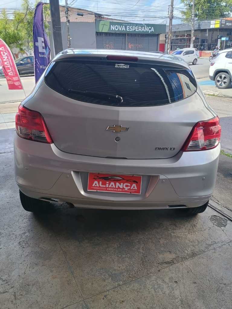 alt=