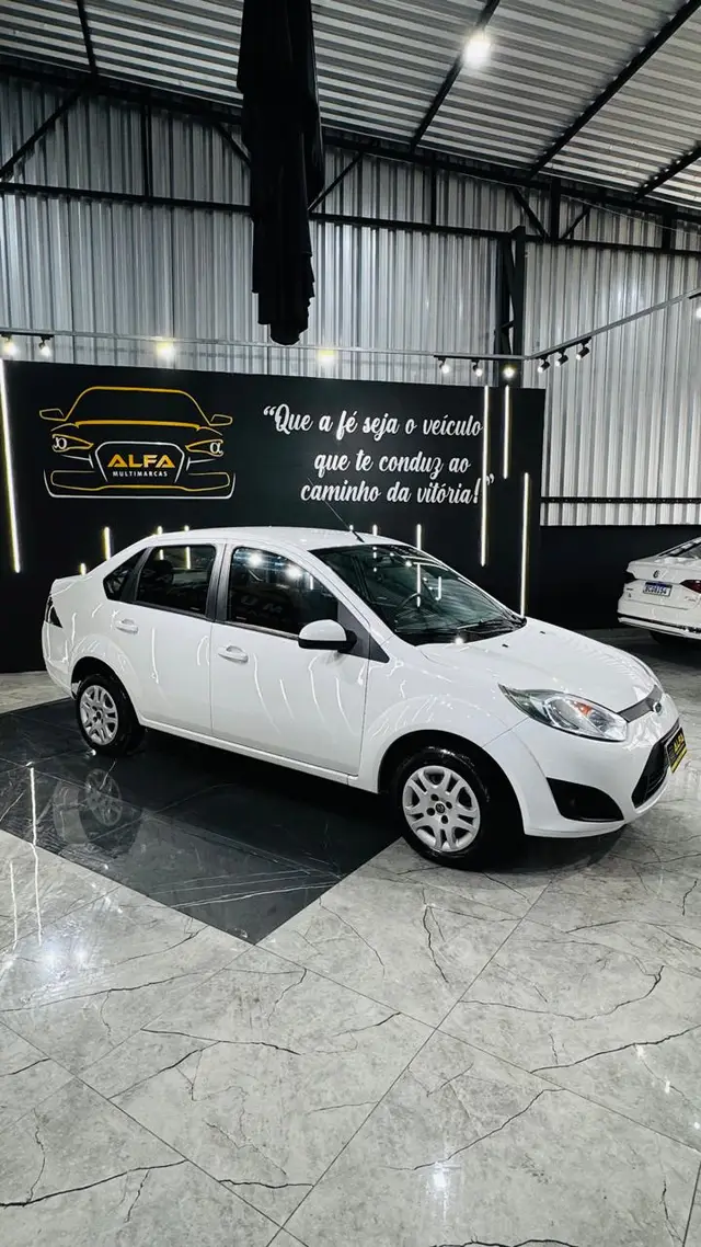 Carro Ford Fiesta Sedan 2013 Sed. 1.6 8V Flex 4p