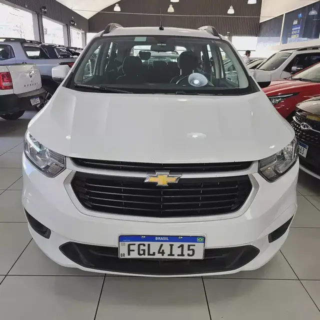 Carro Chevrolet Spin 2023 LT 1.8 (Aut.)